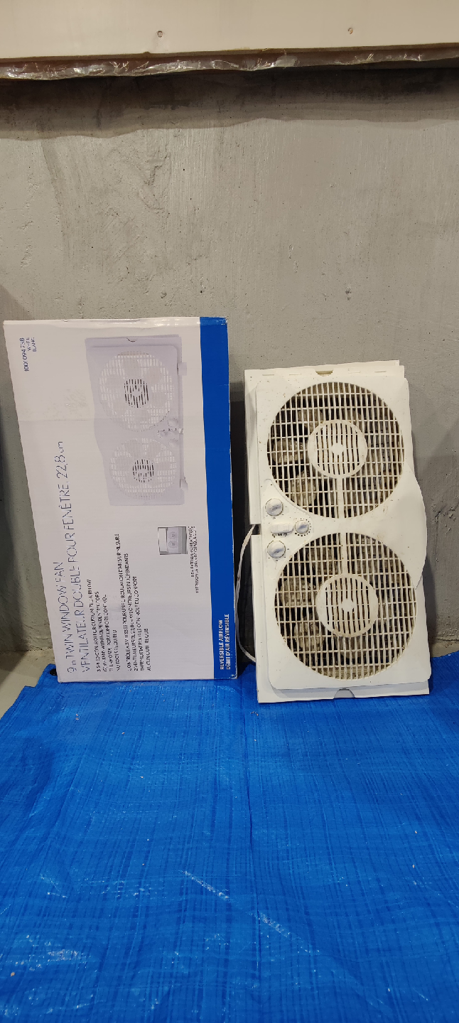 9" Twin Window Fan