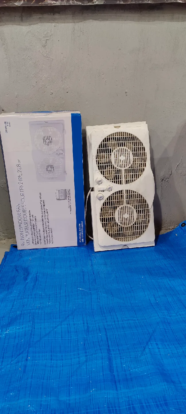 9" Twin Window Fan image indicator(3)