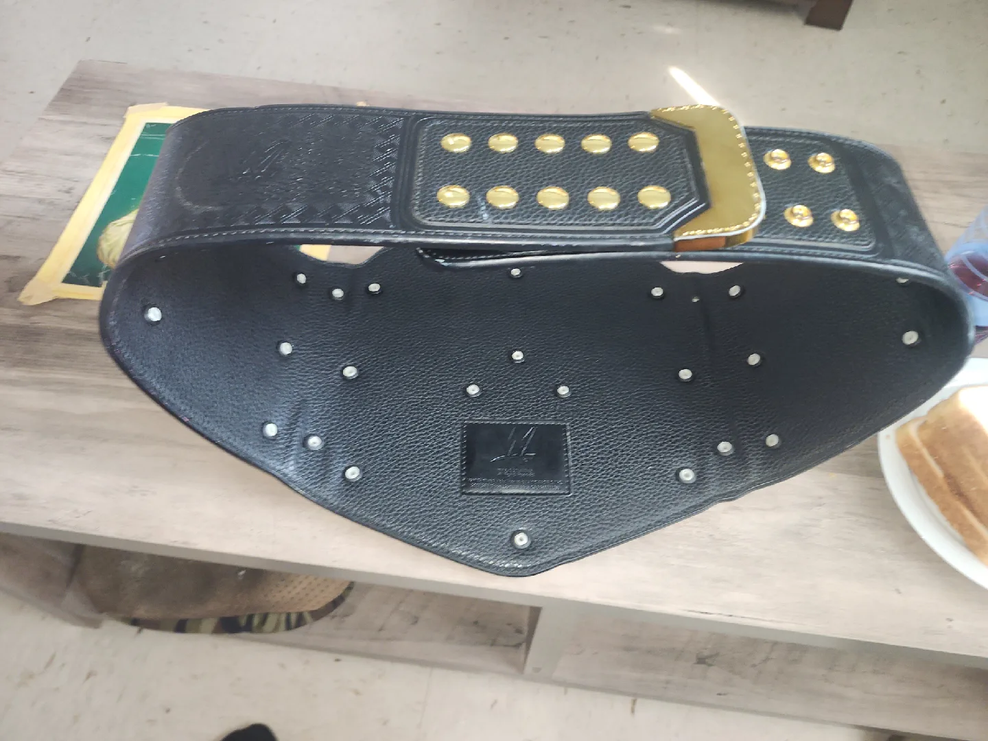 WWE World Heavyweight Champion Replica Belt image indicator(2)