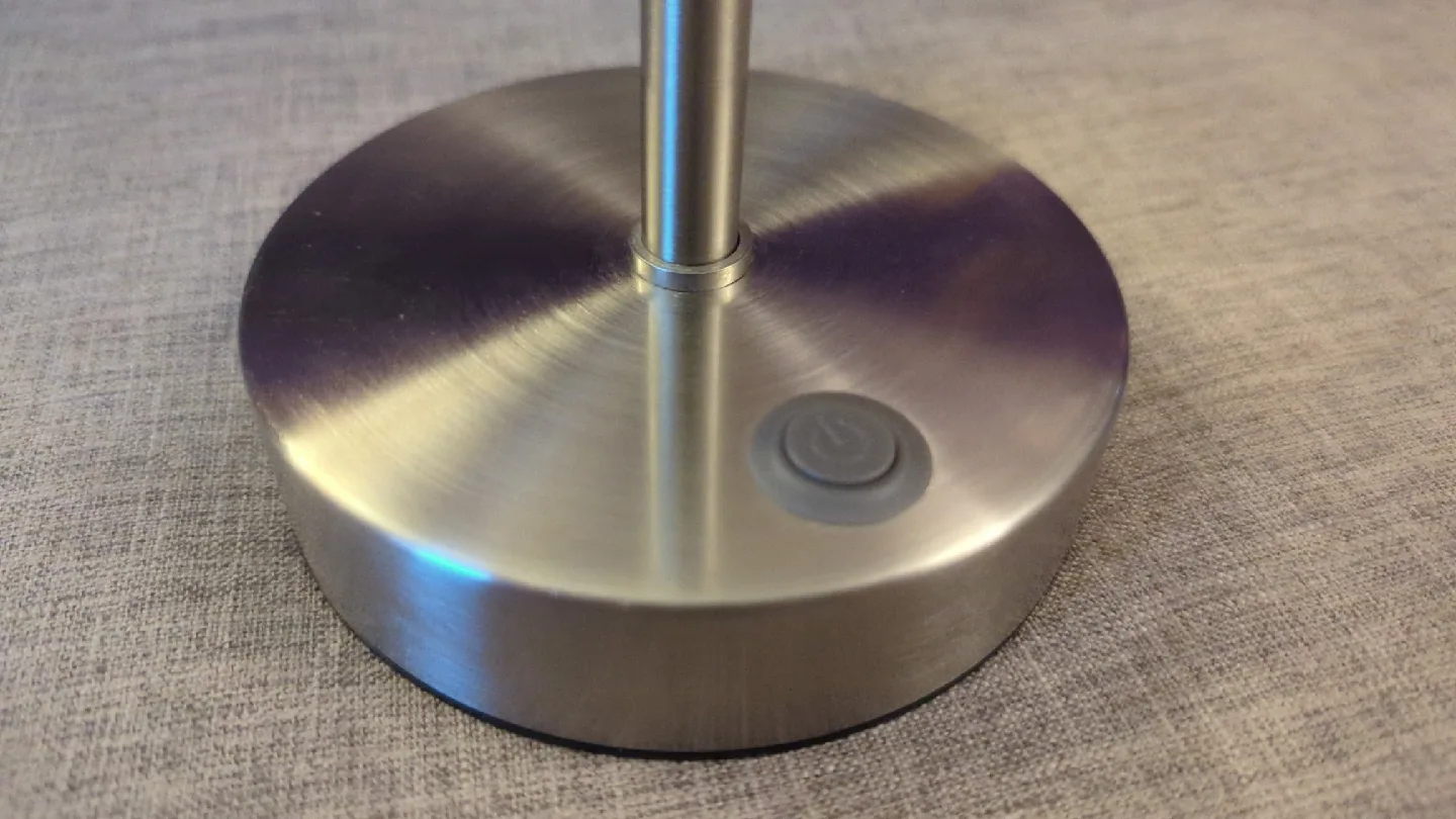 IKEA Kaitum Makeup Mirror with Light image indicator(3)