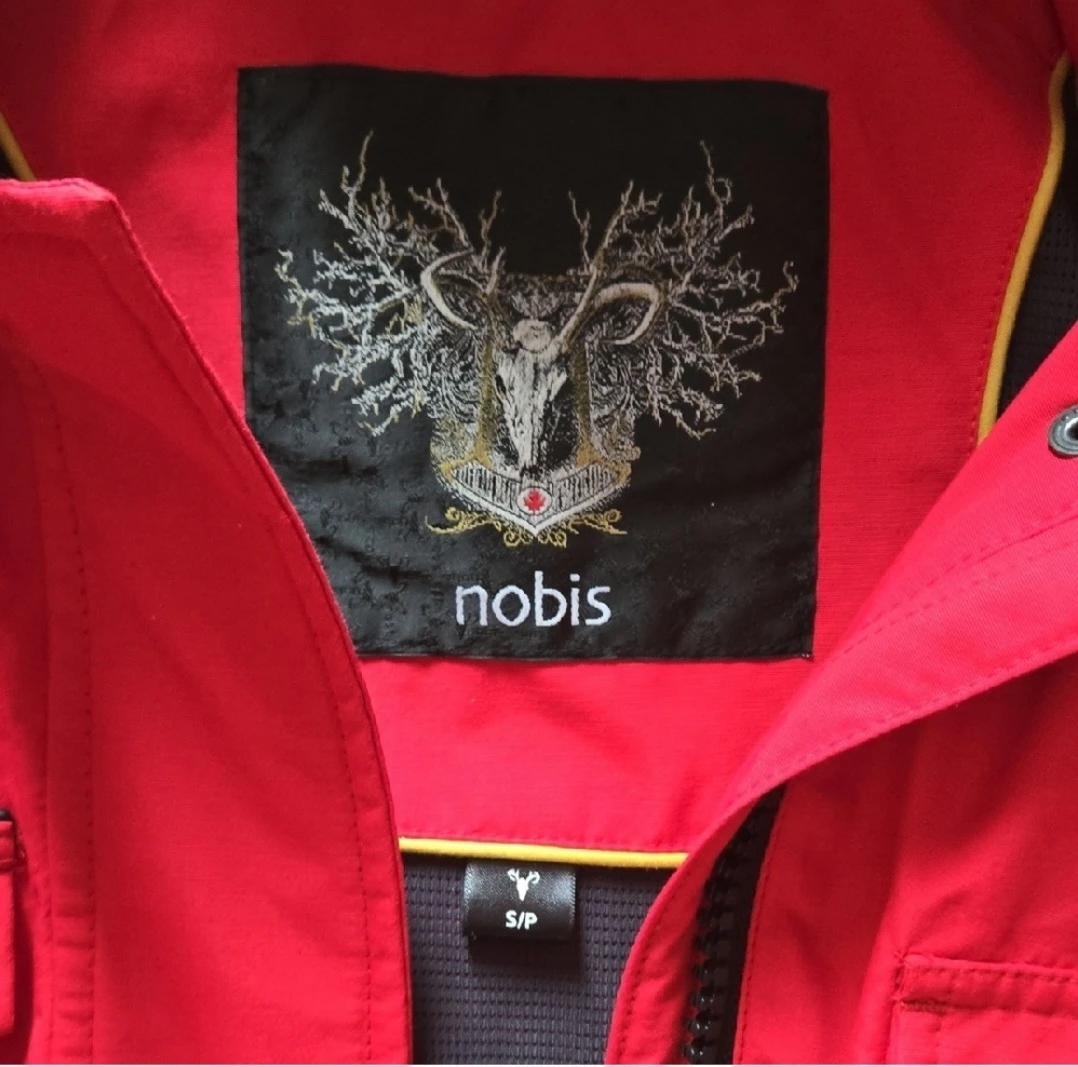 Nobis Red Jacket - Size S/P - photo 2