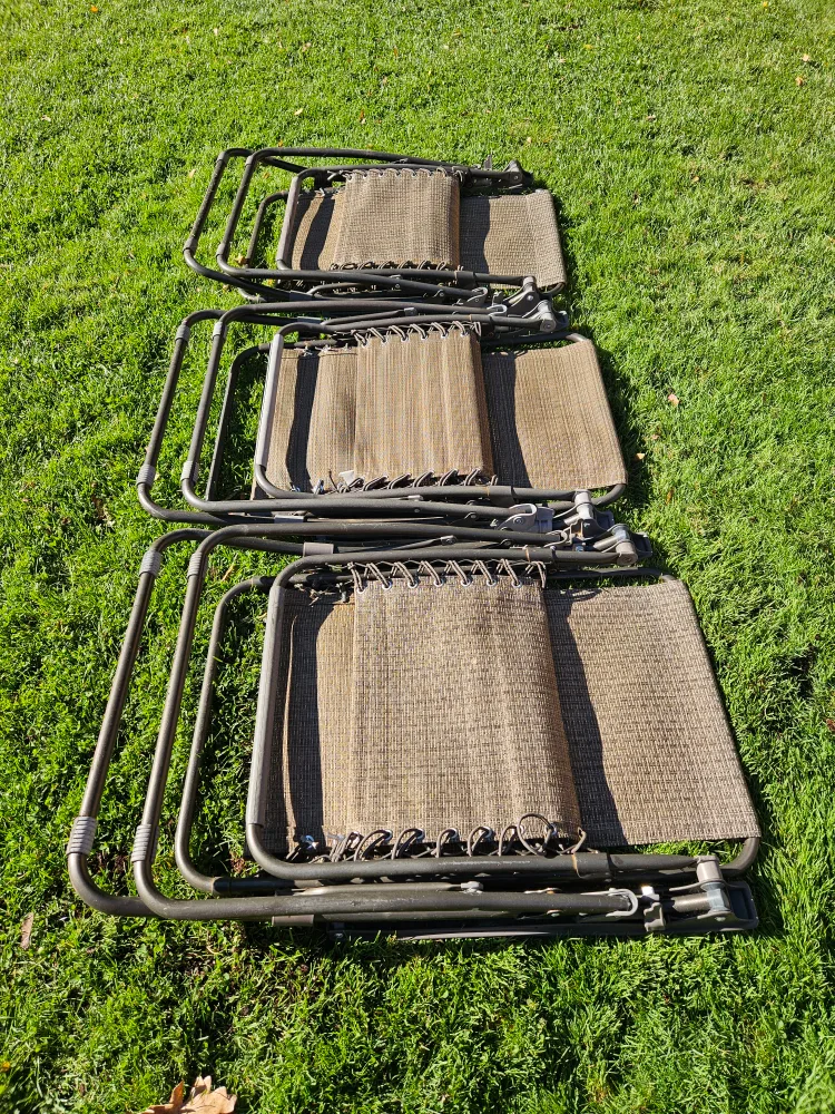 Set of 3 Zero Gravity Lounge Chairs image indicator(6)