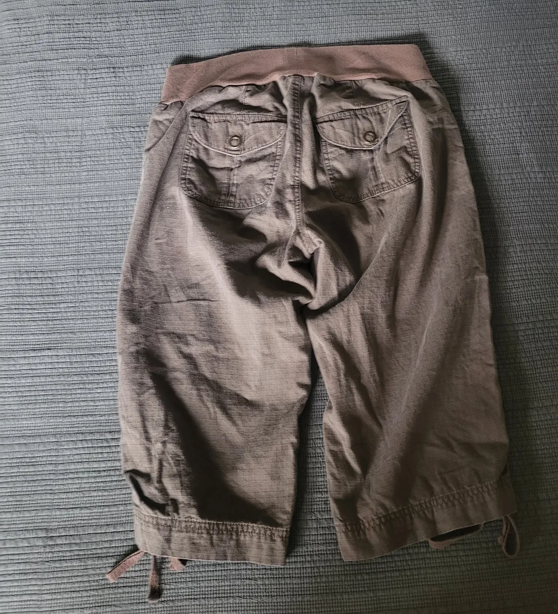 Oh Baby by Motherhood Size M Maternity Shorts image indicator(3)