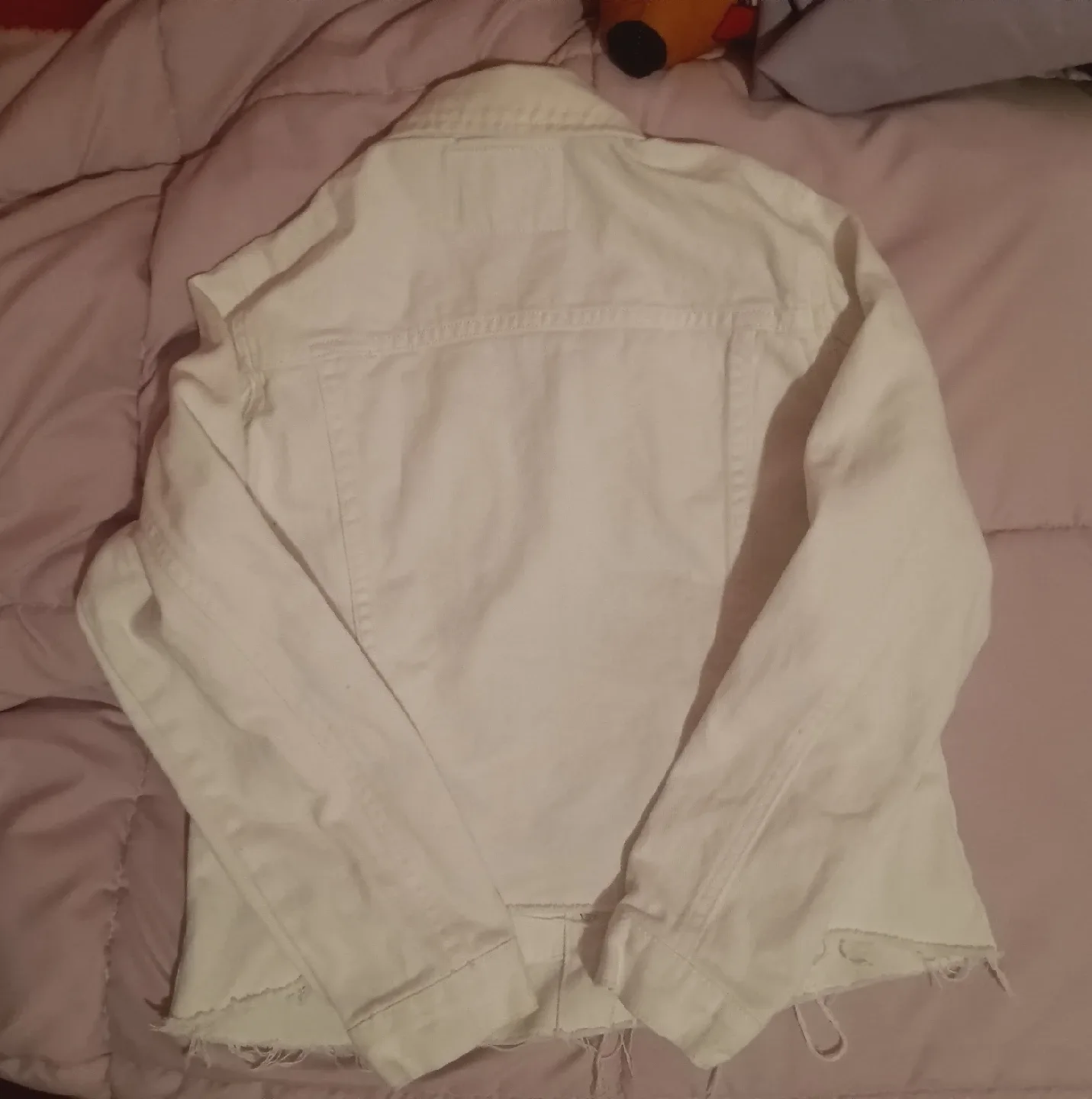 [BLANKNYC] White Denim Jacket - Size XL image indicator(2)