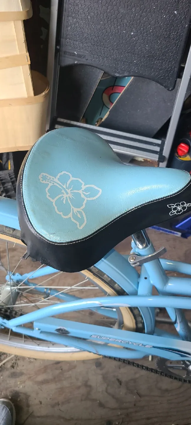 Supercycle Cruiser Bike - Light Blue image indicator(4)