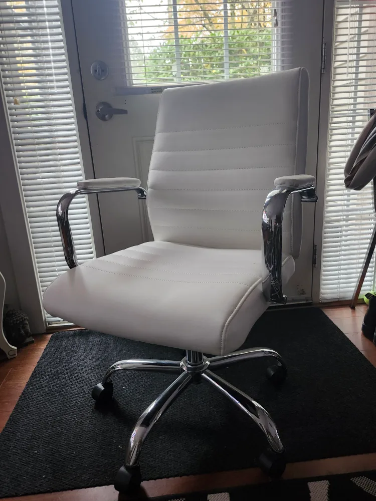White Office Chair thumbnail