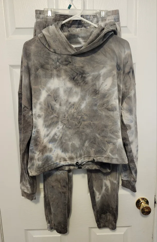 Bluenotes Women Tie Dye Lounge Set  - Size M - USED TWICE image indicator(2)