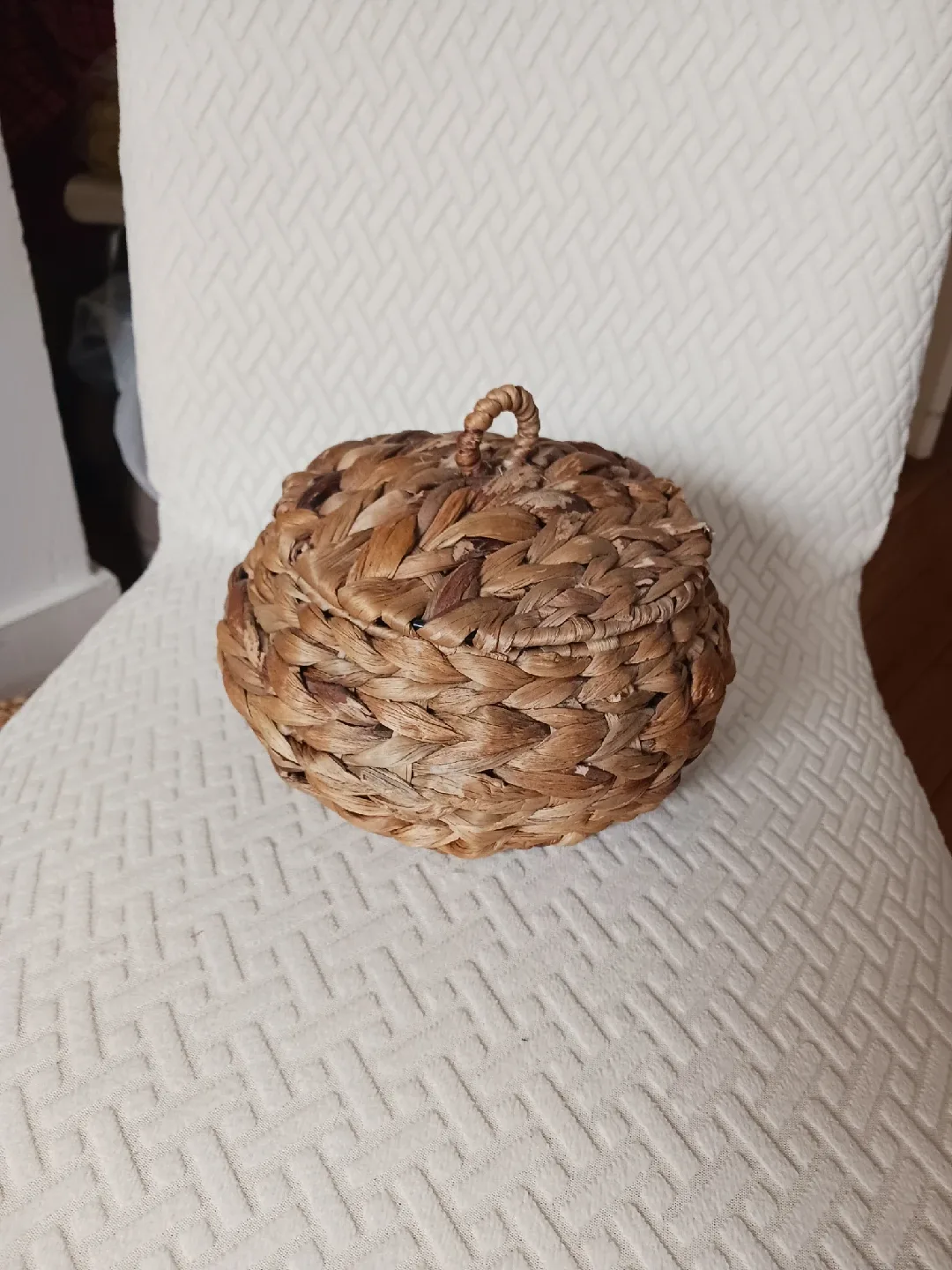 Rustic 3-Piece Wovel Basket Set - Minimalist Storage & Decor image indicator(8)