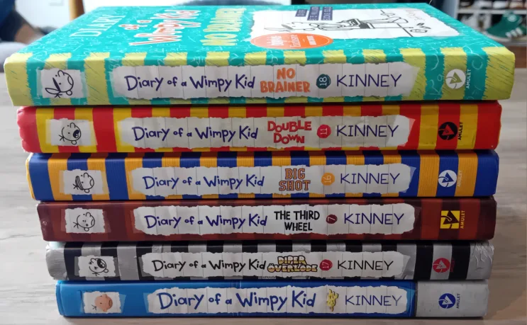 Diary of a Wimpy Kid Book Set image indicator(2)