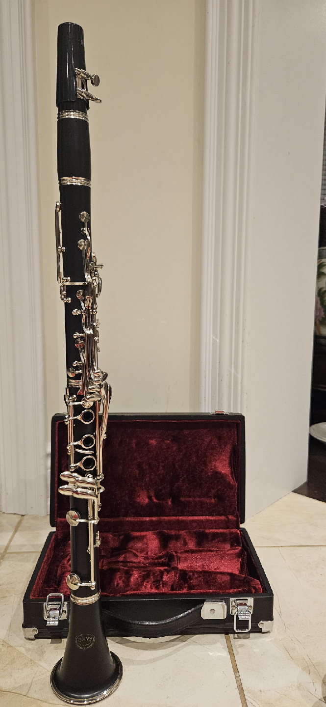 Jupiter Clarinet with Case
