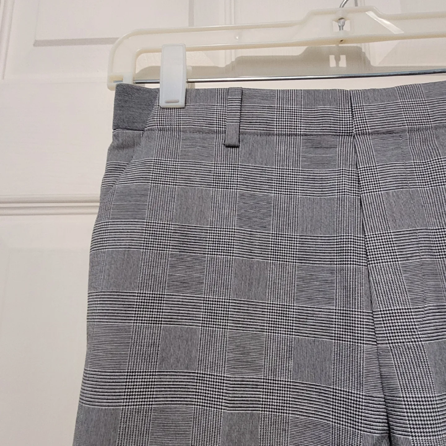 Uniqlo Grey Plaid Dress Pants