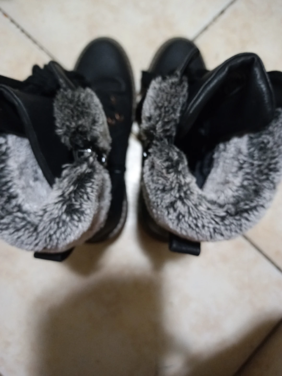 Roxy Ladies Black Heeled Boots size 7.5