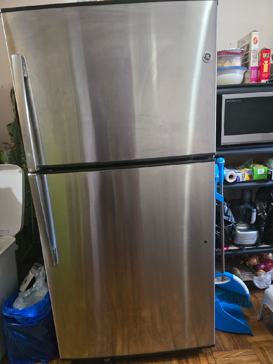 GE Stainless Steel Refrigerator