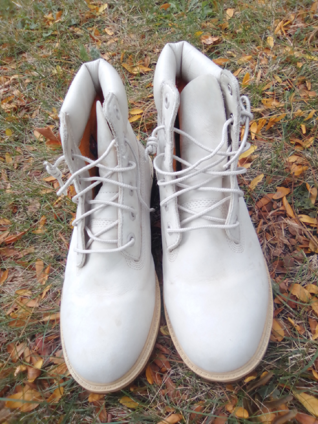 Men's sz 7 Cream colored Timberland work boits - photo 3