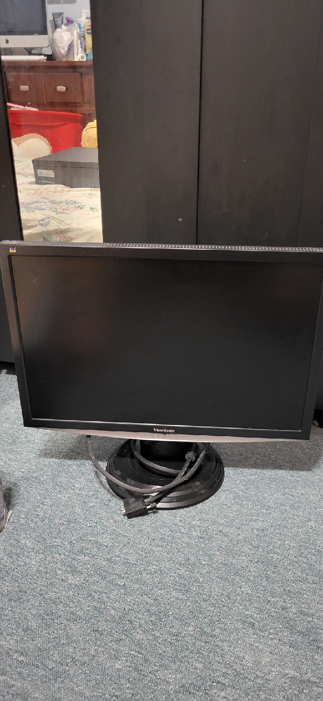 Lenovo ThinkCentre S Desktop PC & ViewSonic Monitor - photo 4