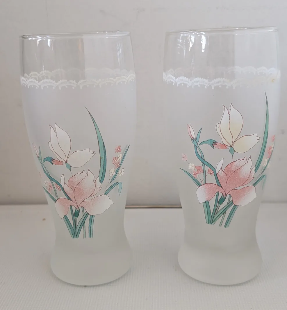 Vintage Pair of frosted glasses with flowers thumbnail