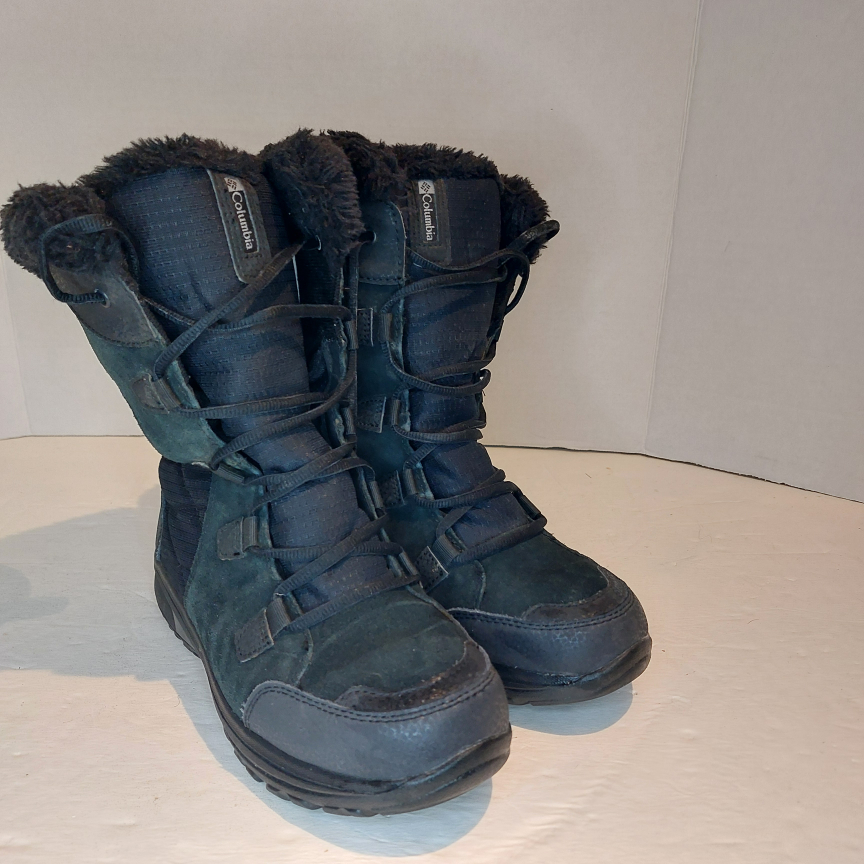 Women's Columbia Black Winter Boots