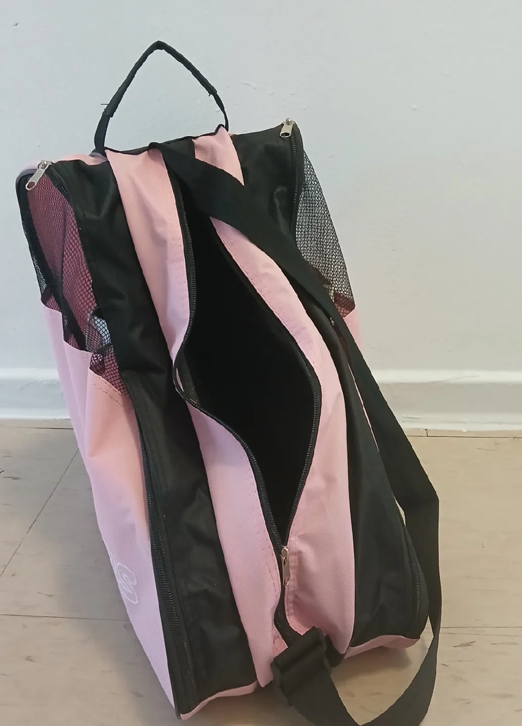 Pink Sports Skate Bag image indicator(5)