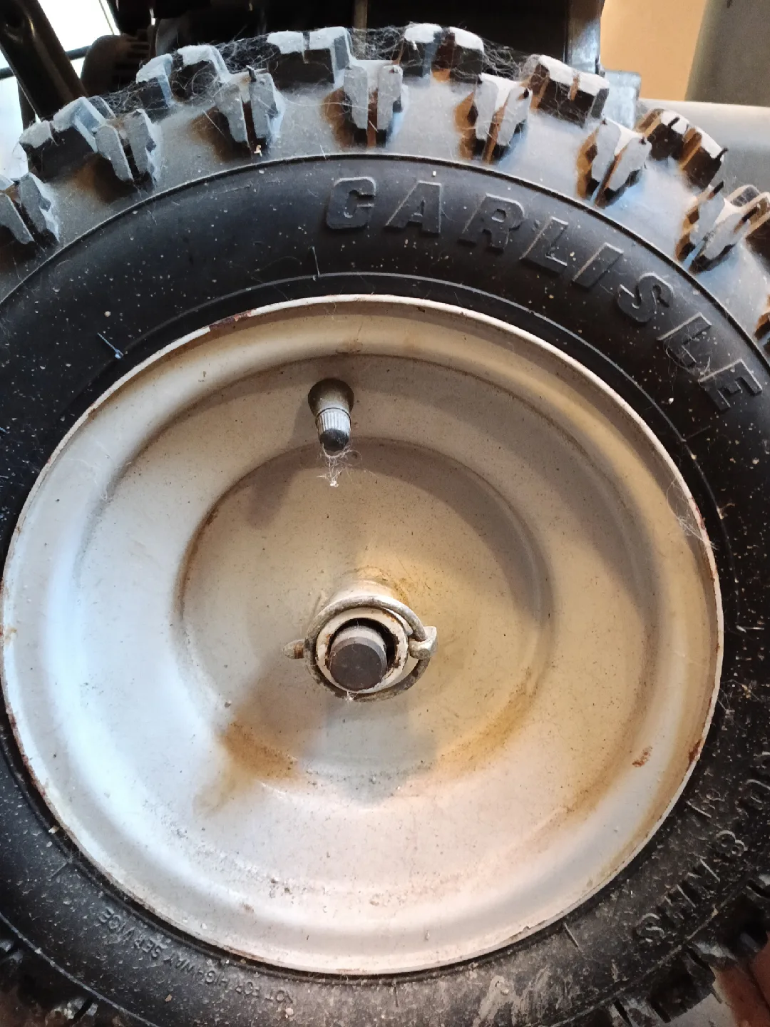 MTD 10HP/28" Snowblower image indicator(5)