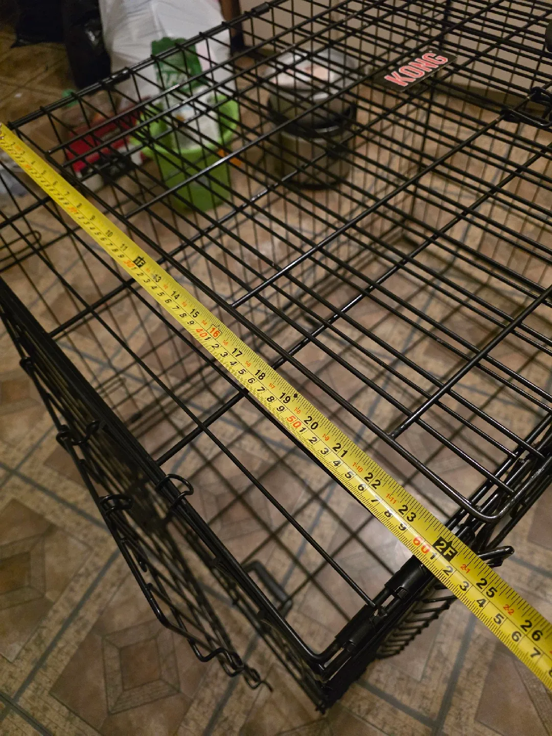 KONG Dog Crate - 36 x 24 x 26.5 inches image indicator(6)