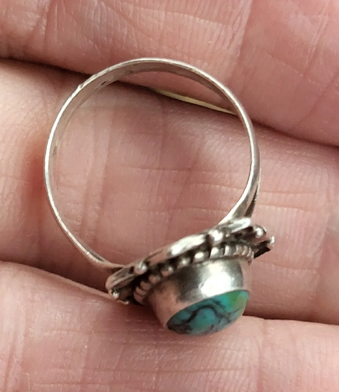 Vintage Sterling Silver Turquoise Ring, Size 925 image indicator(3)