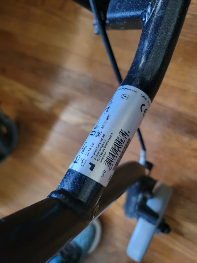 Nexus Walker Rollator with Seat image indicator(3)