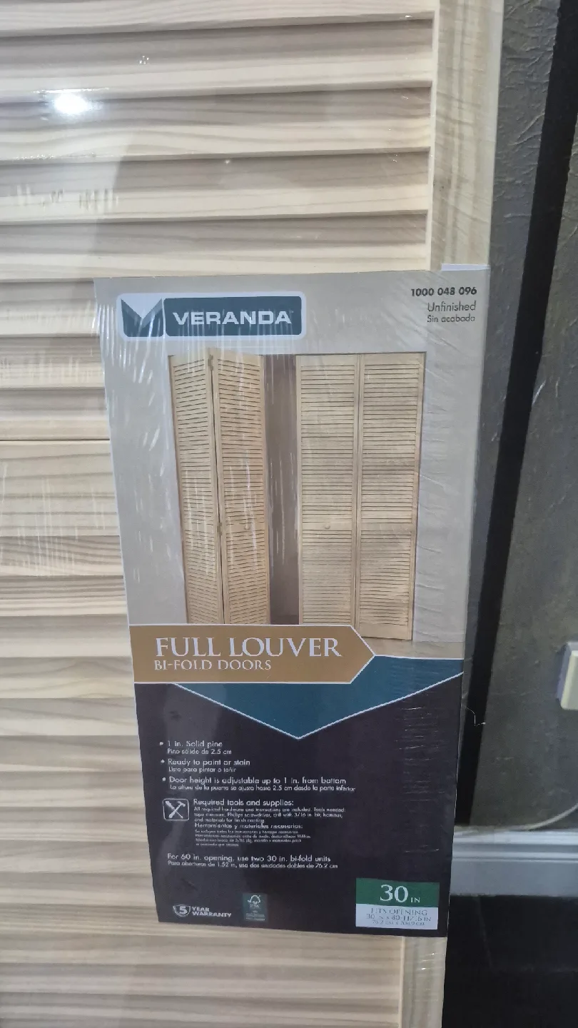 New Veranda Full Louver Bifold Doors - 30" image indicator(6)