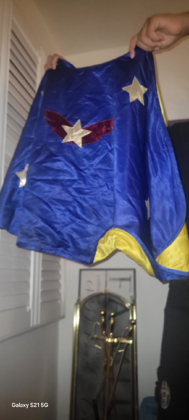 Kids' Superhero Cape and Mask Costume Set