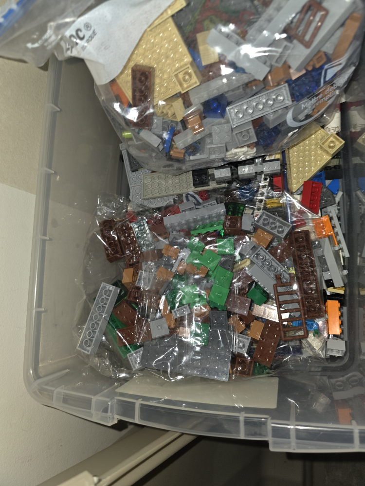 Lego Bricks and Minifigures Lot - photo 5