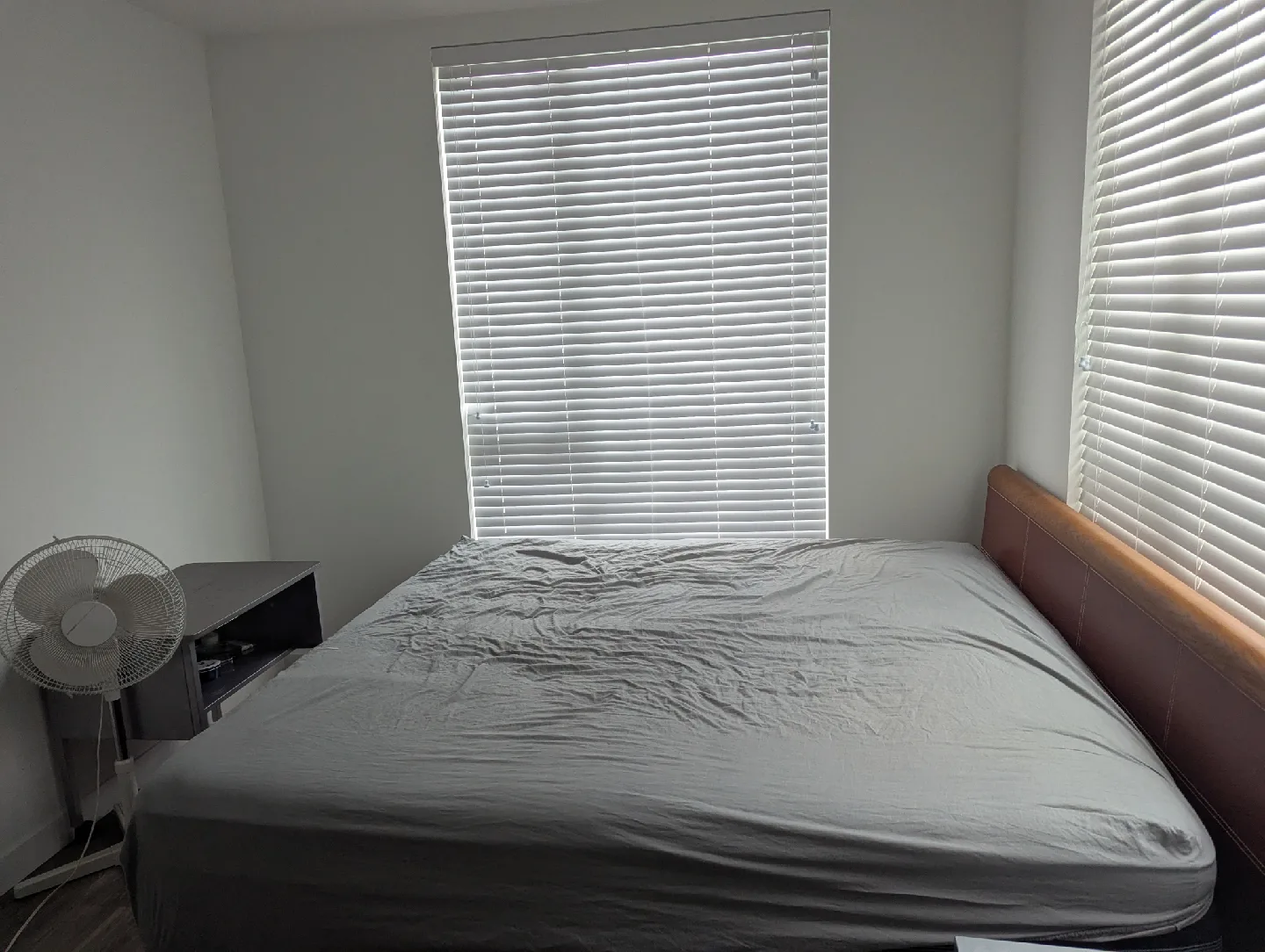 Private room for rent image indicator(2)