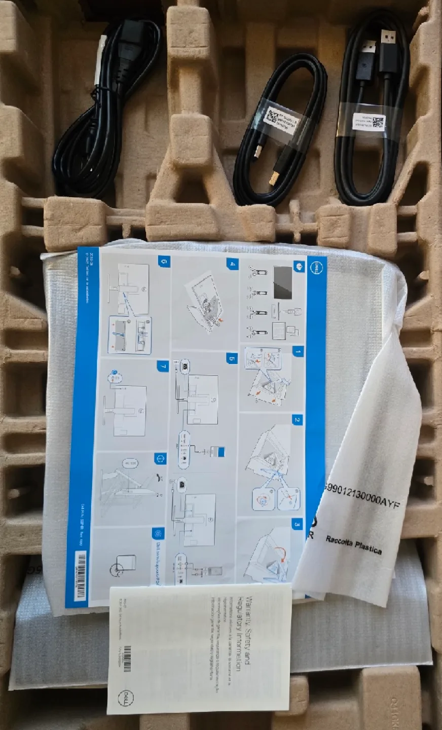 New Dell Pro 24 Plus Touch USB-C Hub Monitor - P2424HT image indicator(4)