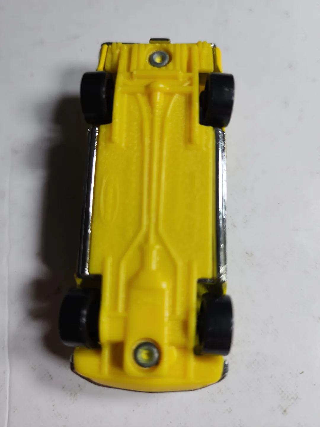 Yellow 1969 Ford Mustang Diecast Model Car image indicator(8)
