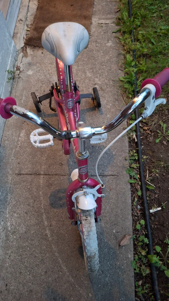 Razzle Baby Kids Bike - Pink image indicator(2)