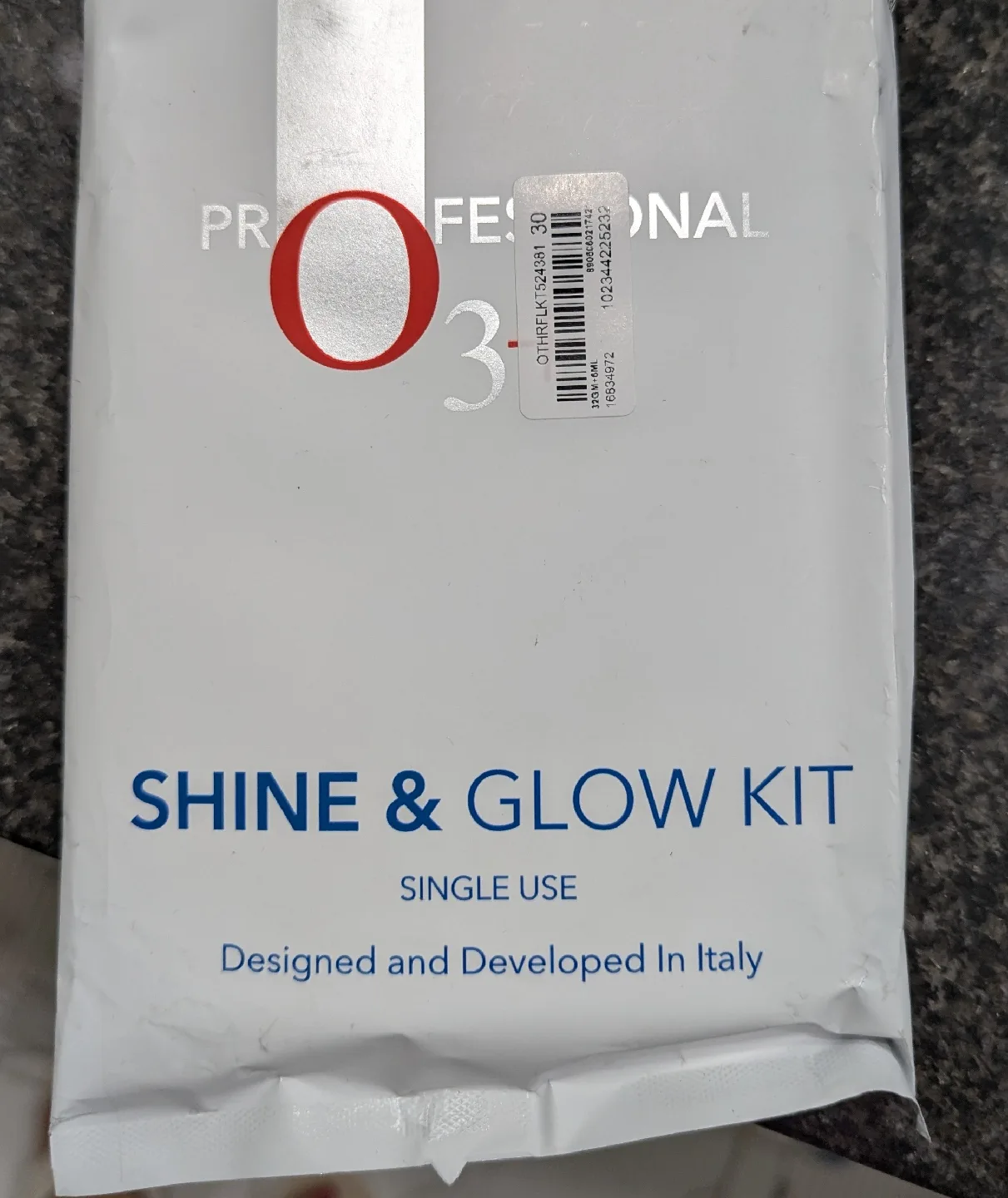 L'Oreal Revitalift Hyaluronic Acid Serum & Jovees Face Wash image indicator(2)