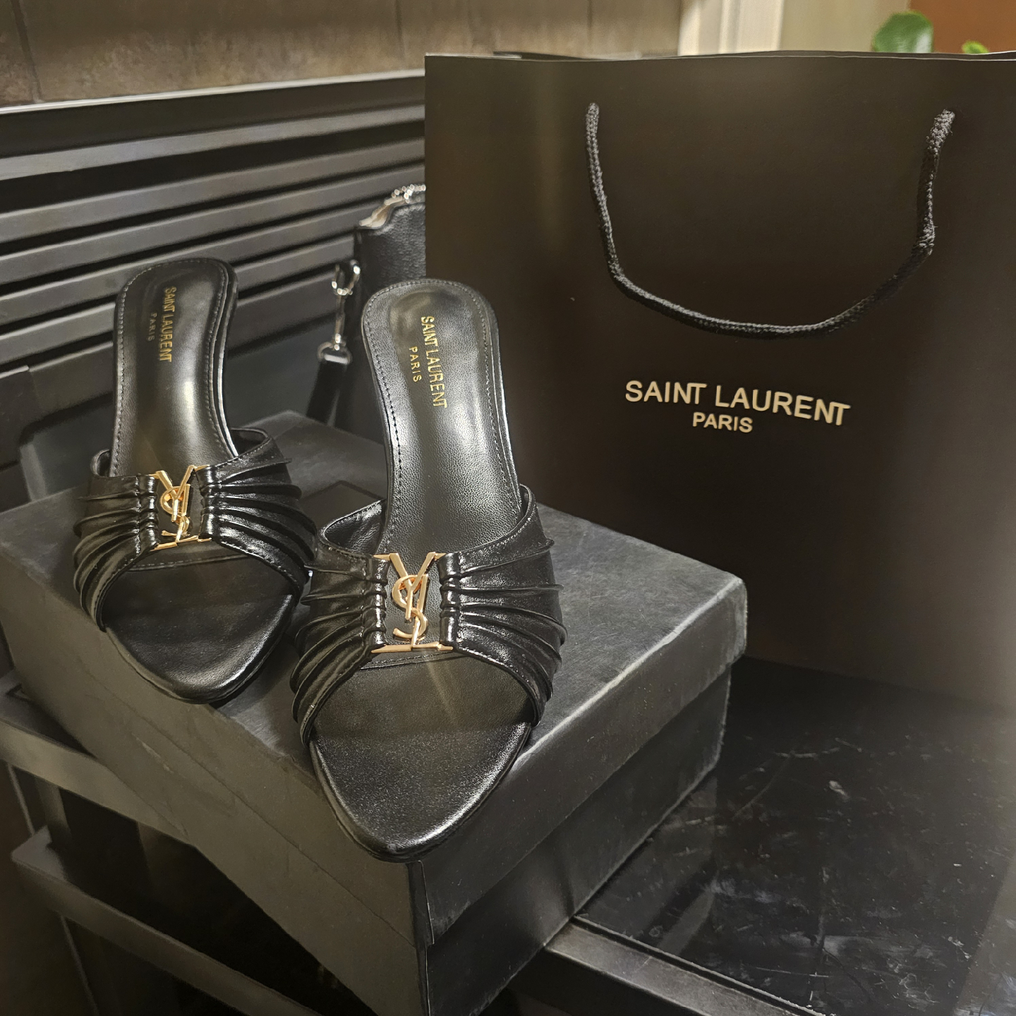 Saint Laurent Black Leather Mules Size 38 - photo 2