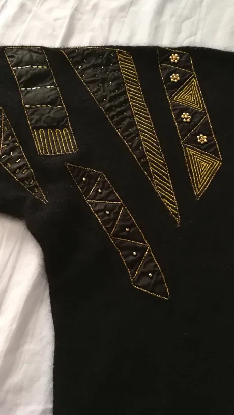 Vintage Black Sweater size XS-S image indicator(4)