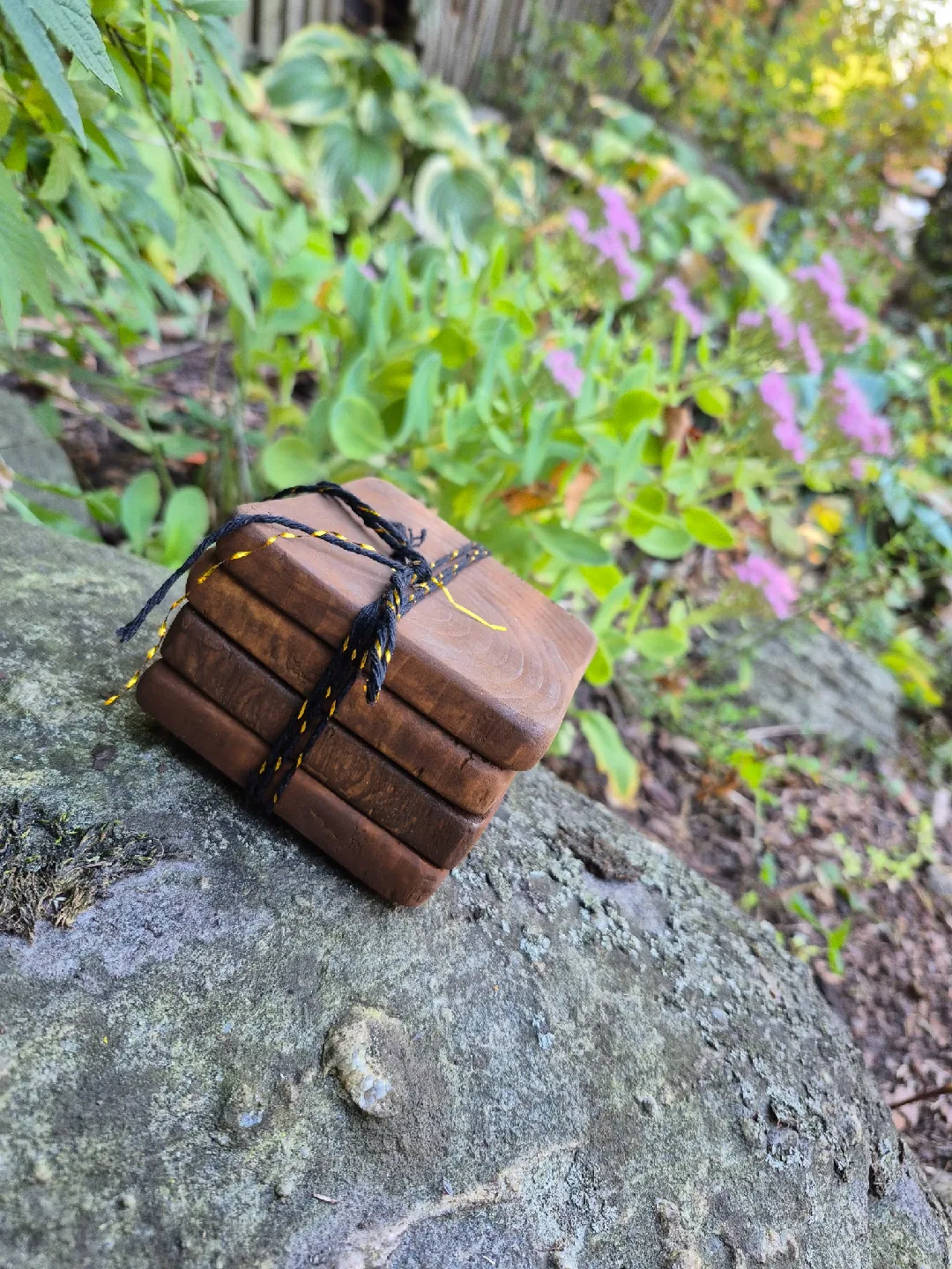 Wooden Coaster Set (4) image indicator(2)