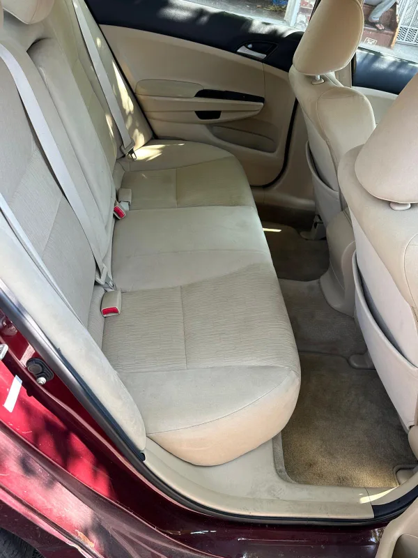 2012 Honda Accord Sedan LXP - Maroon image indicator(7)