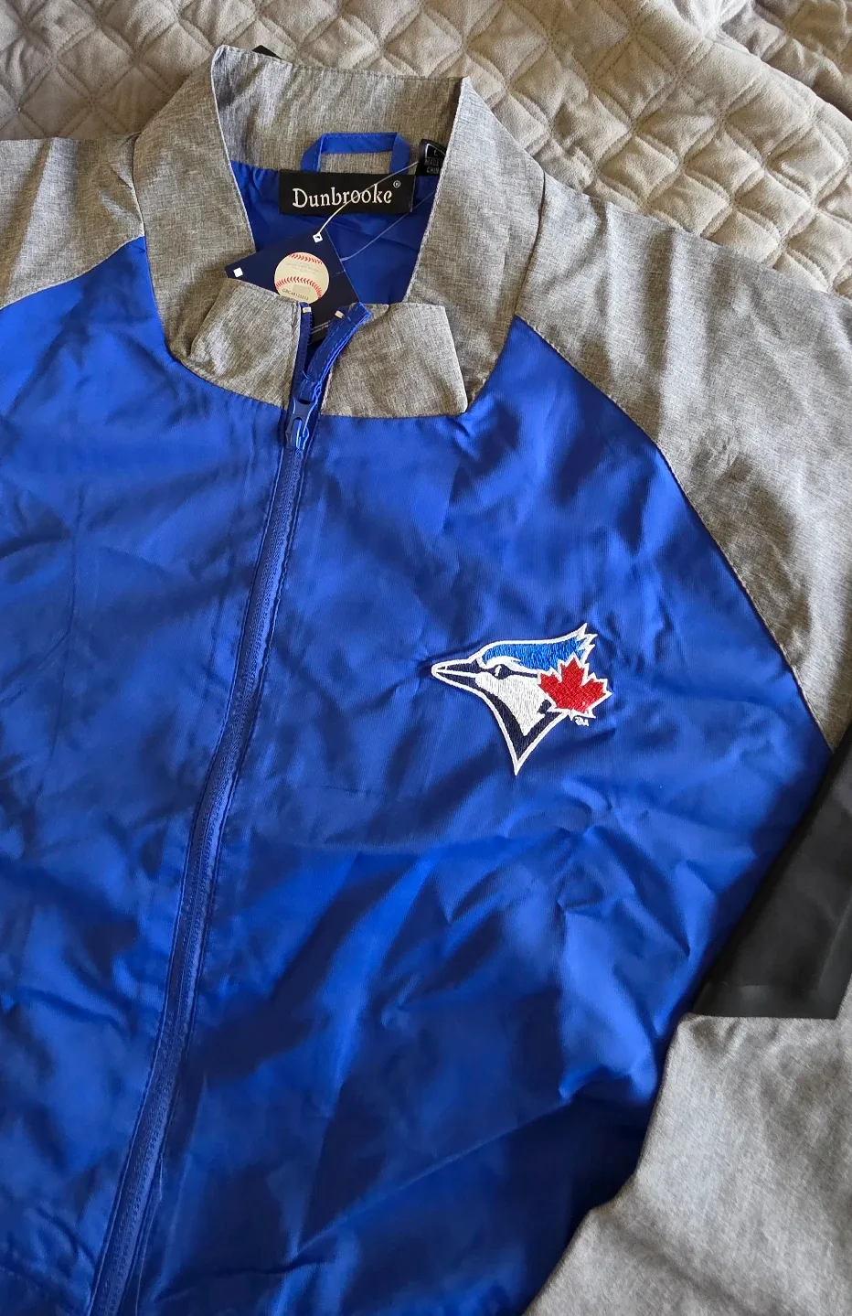 Toronto Blue Jays Jacket image indicator(2)