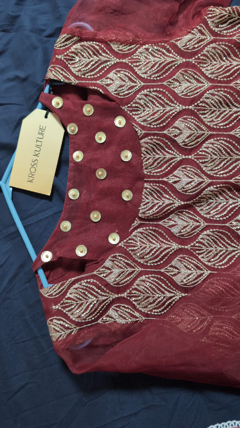 Maroon Embroidered Kurti - photo 2