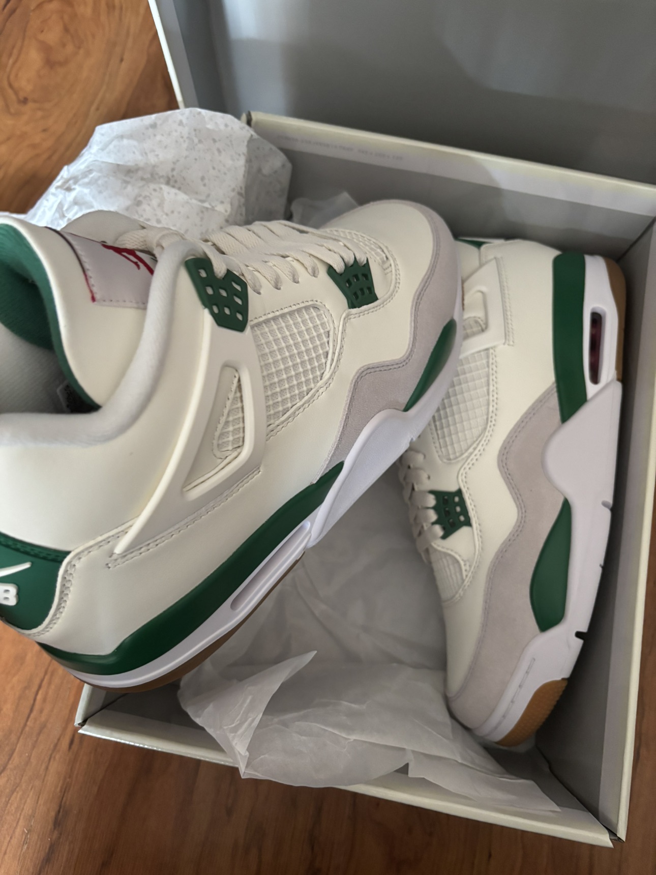 Nike SB x Air Jordan 4 Retro SP 'Pine Green' - photo 3