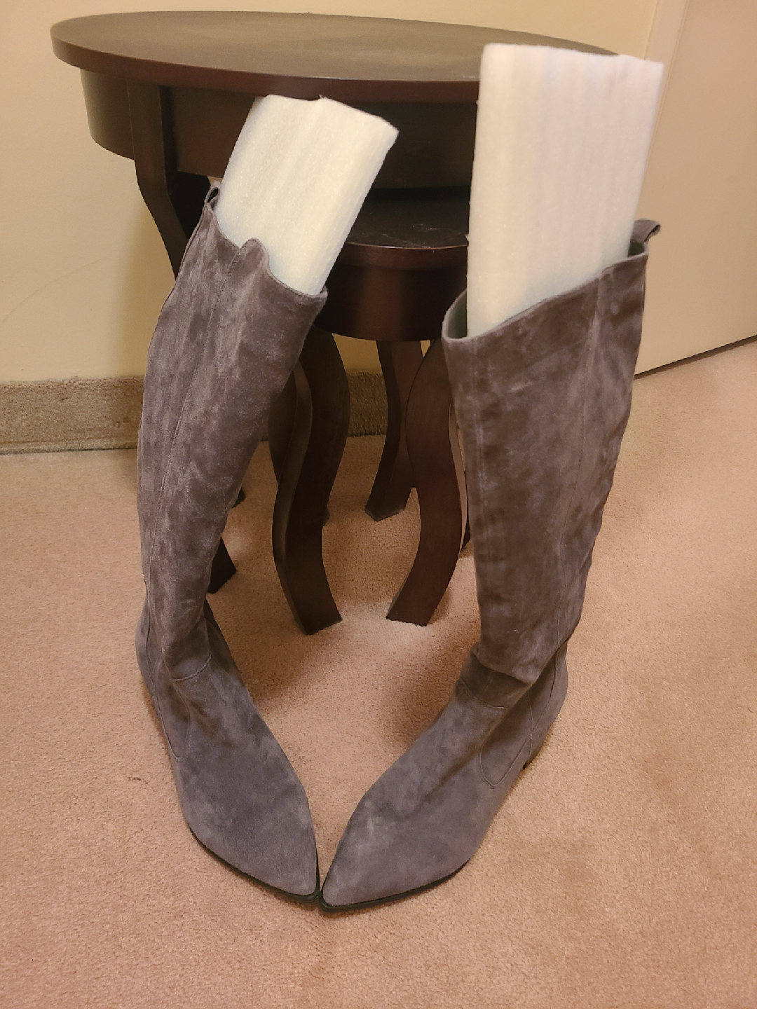 Nine West New grey suede boots