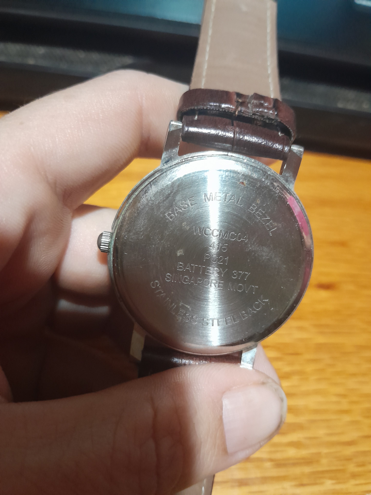 Quartz Watch with Brown Leather Strap - photo 2