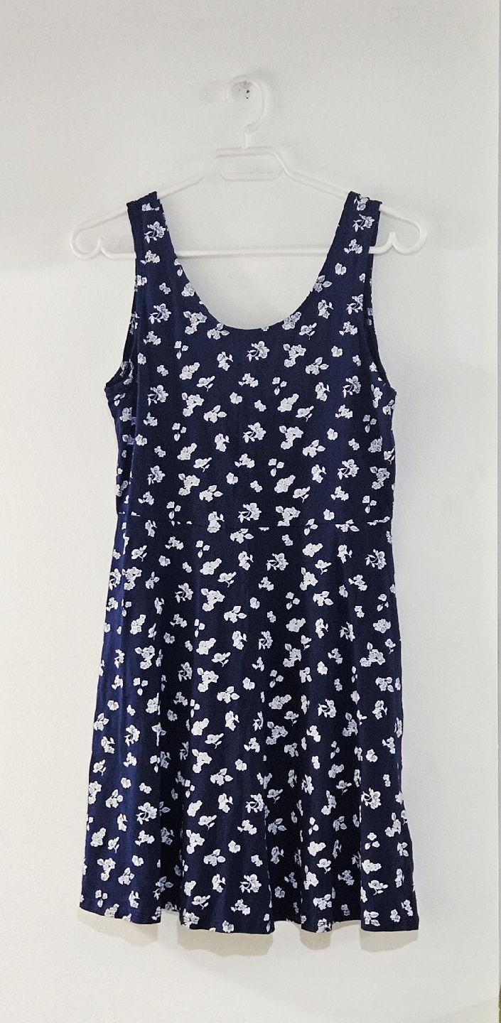 dress size medium - photo 2