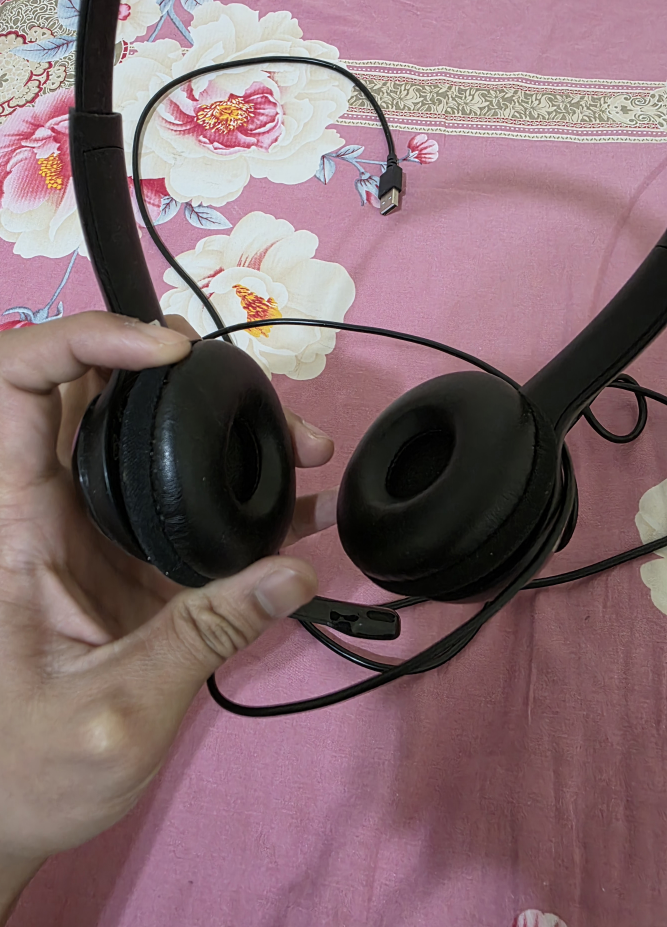 Logitech H390 USB Computer Headset with box - photo 3