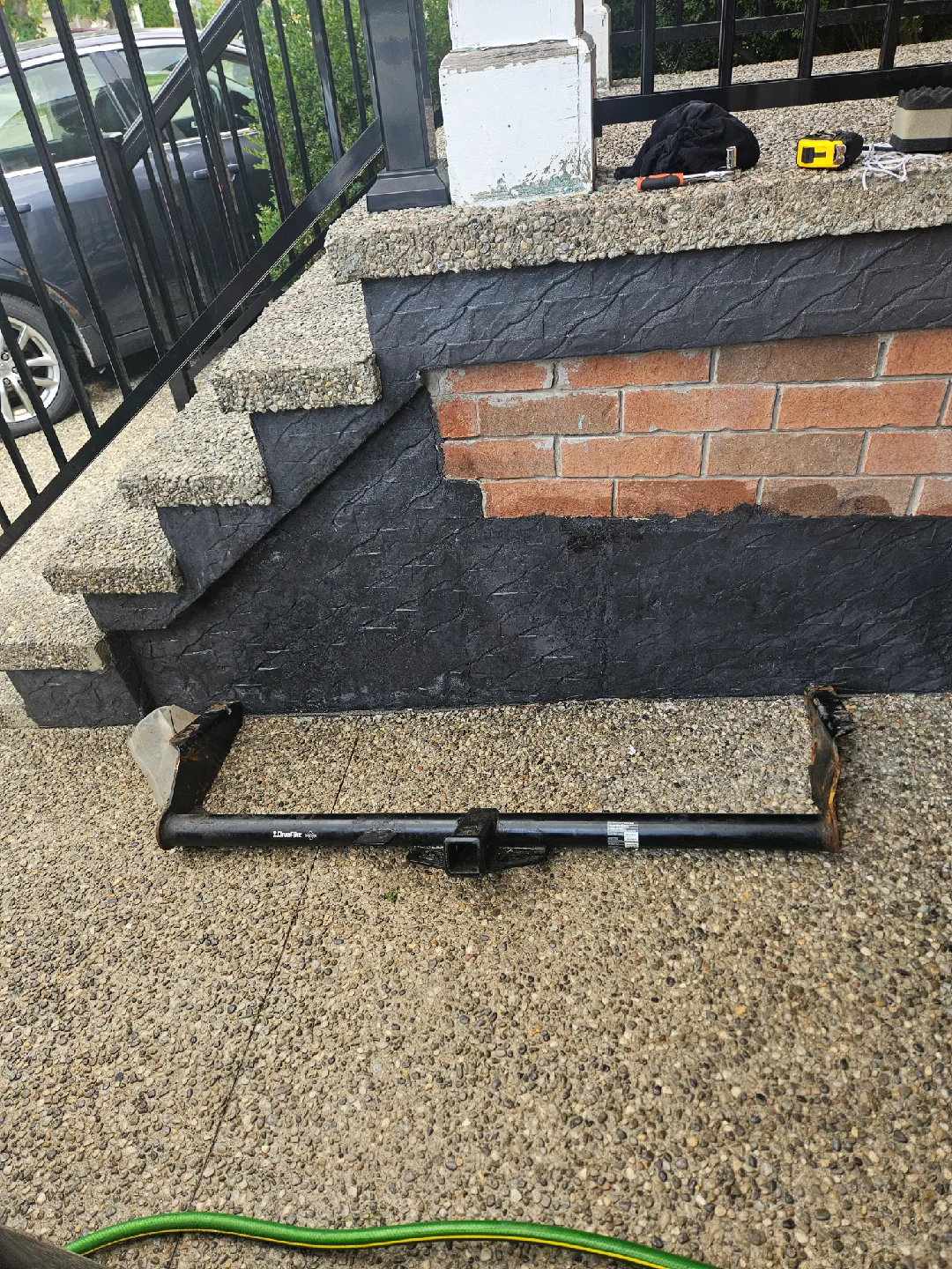 Draw-Tite Trailer Hitch image indicator(7)