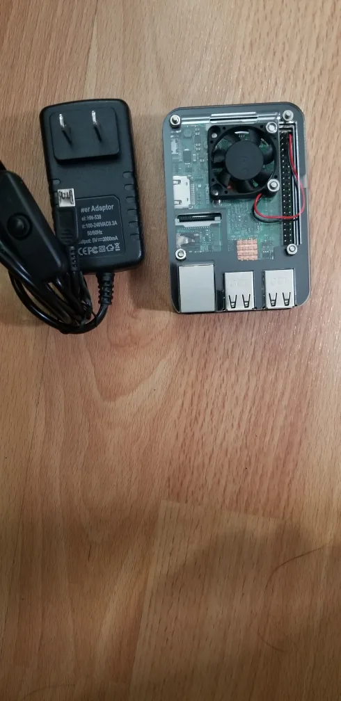 Raspberry Pi 3 model B v1.2 + Accessories image indicator(2)