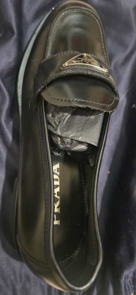 Prada Black Leather Loafers Size 41 image indicator(4)