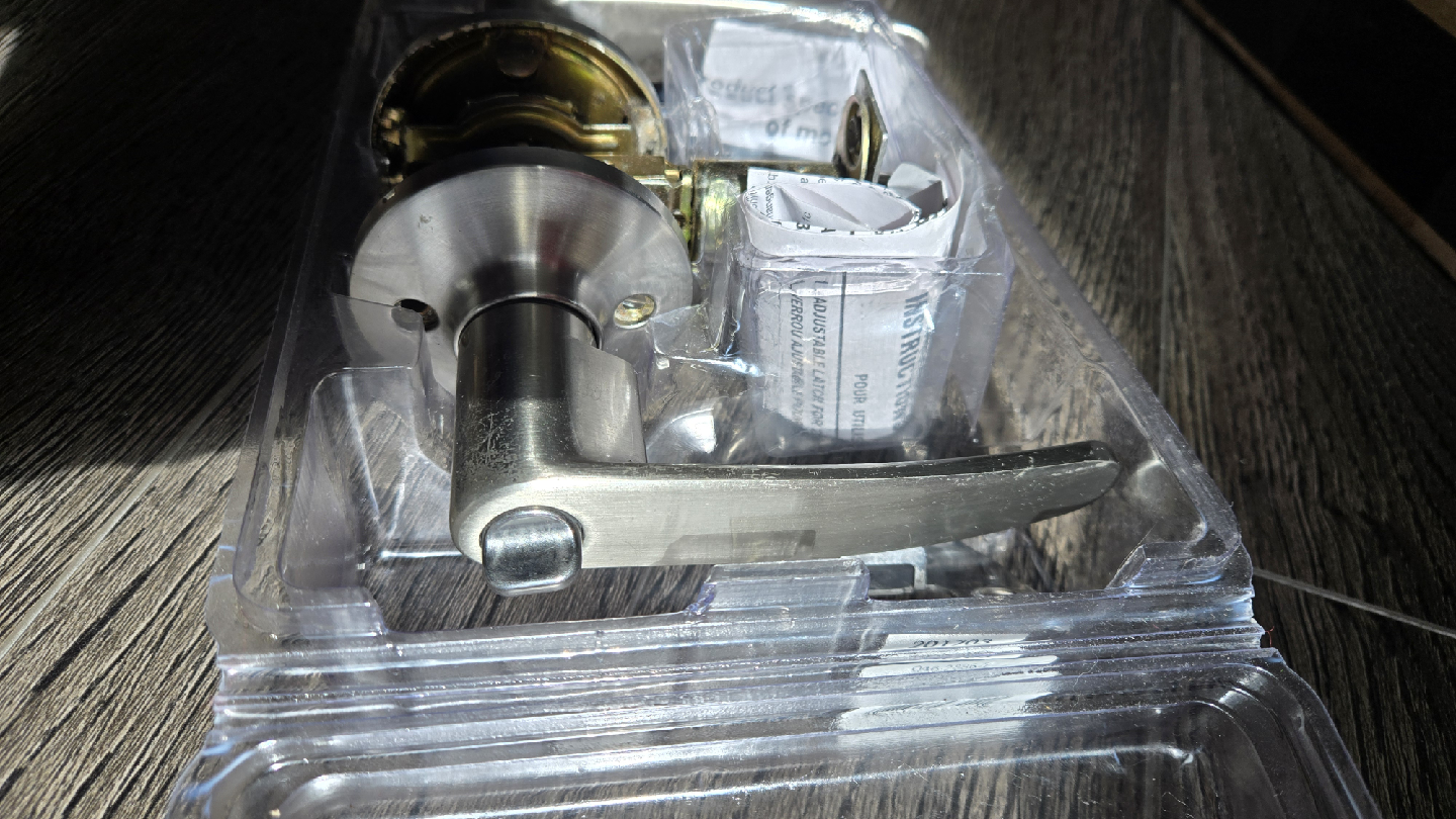 Door Handle Sets with locks and keys