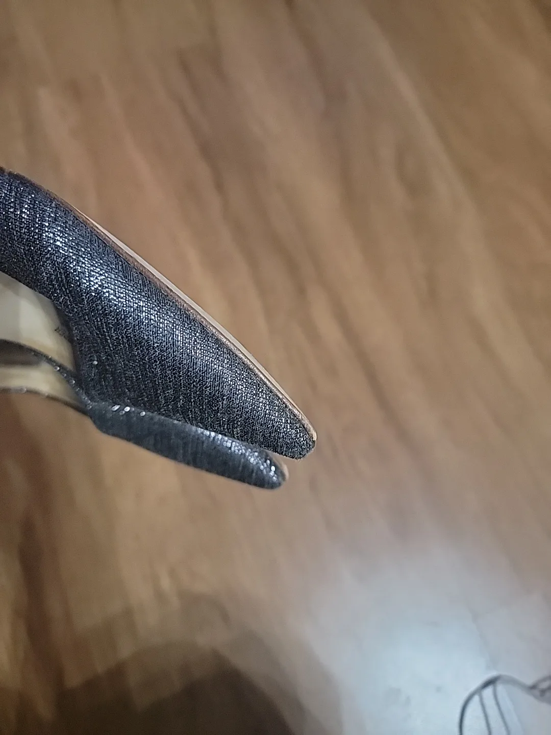 Badgley Mischka Heels Size 8.5 image indicator(6)